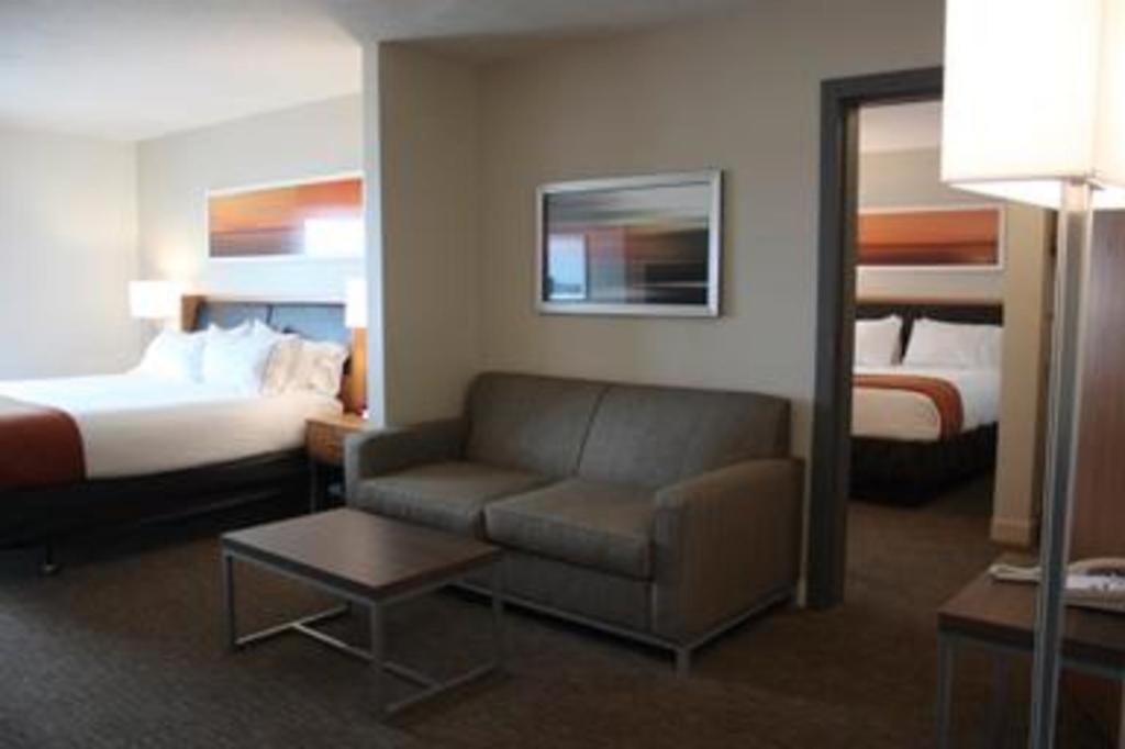 Holiday Inn Express Munising-Lakeview Hotel By Ihg Ngoại thất bức ảnh