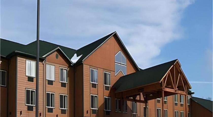 Holiday Inn Express Munising-Lakeview Hotel By Ihg Ngoại thất bức ảnh